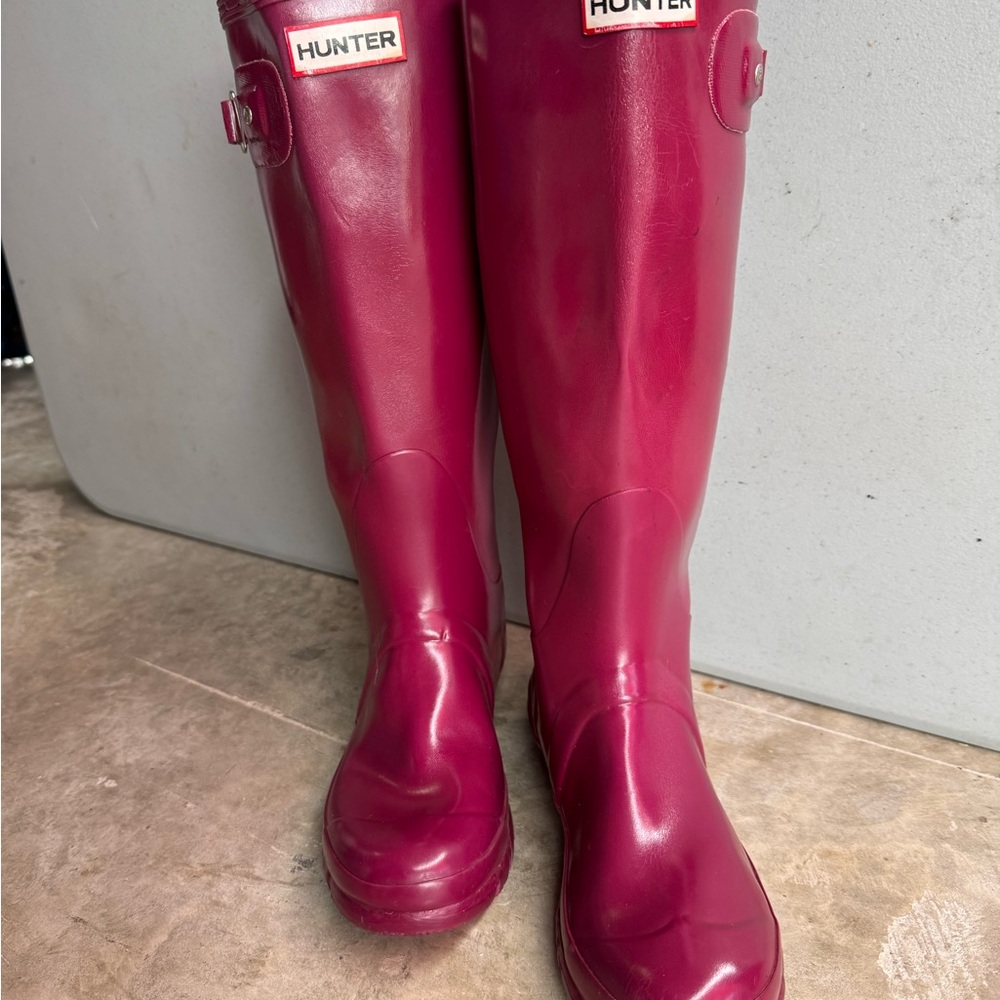 Hunter Fuchsia Tall Boots